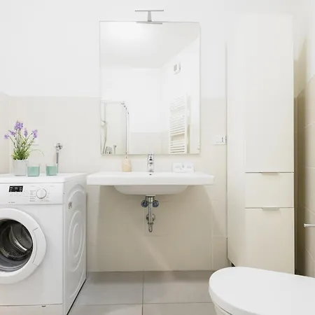 Easylife - Comfort Ed Eleganza Sui Navigli * Milan